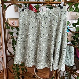 Hollister green floral flows skirt